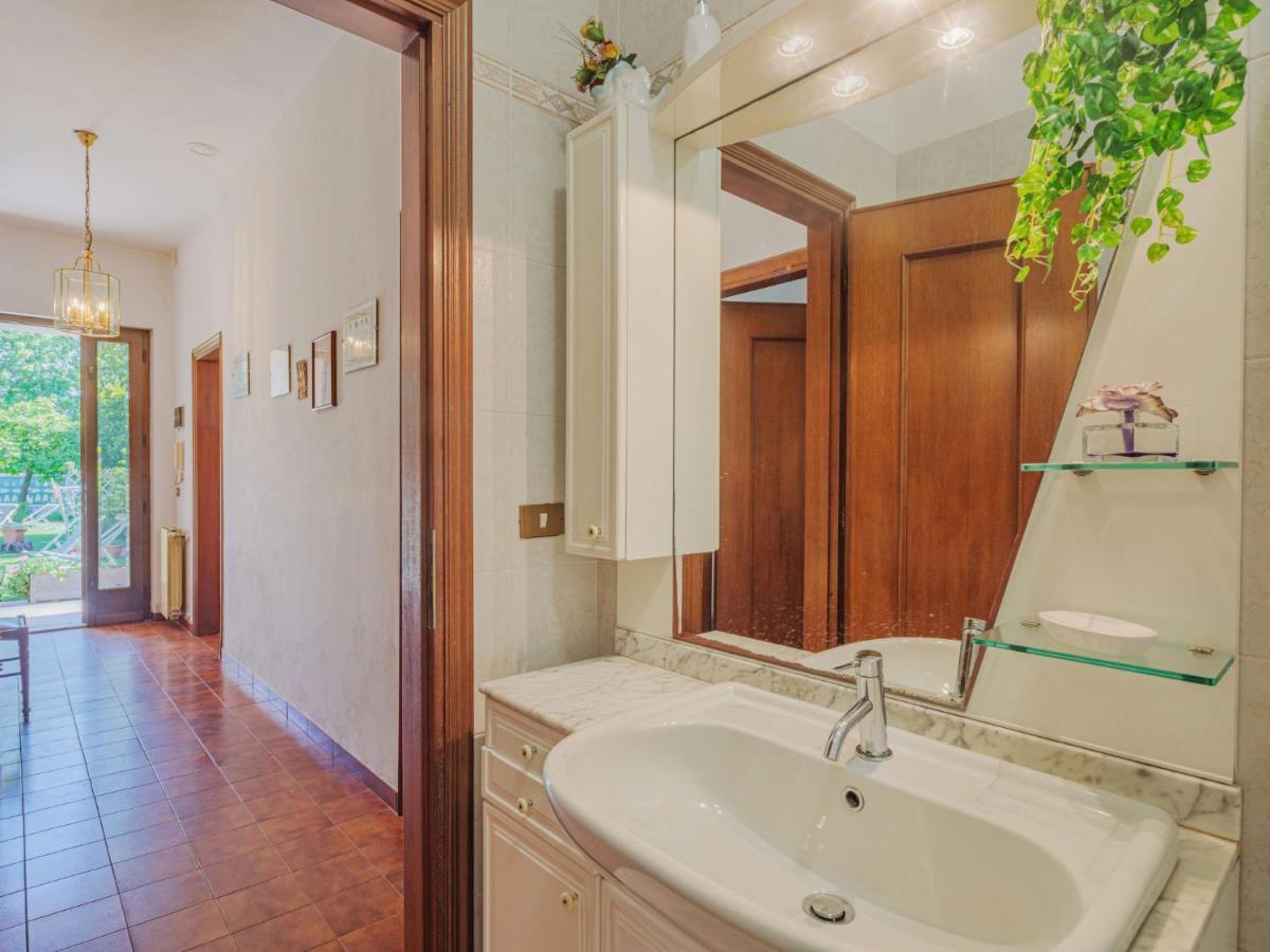 Apartment Emiliano By Interhome مارينا دي ماسا المظهر الخارجي الصورة